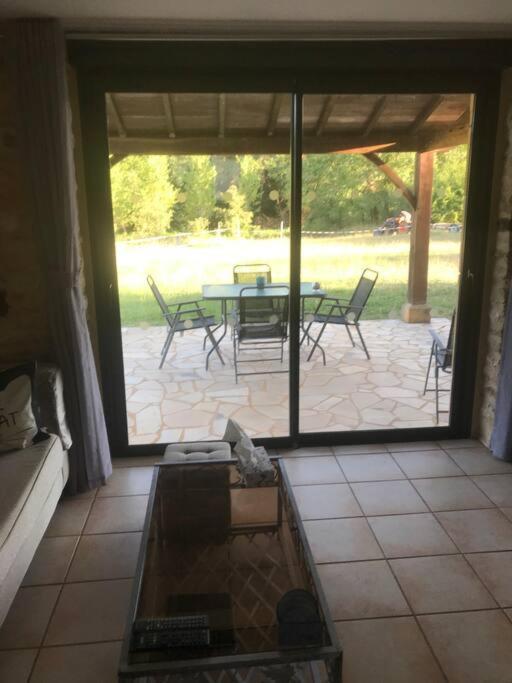 Vakantiehuis Peaceful, Comfortable Retreat With Pool