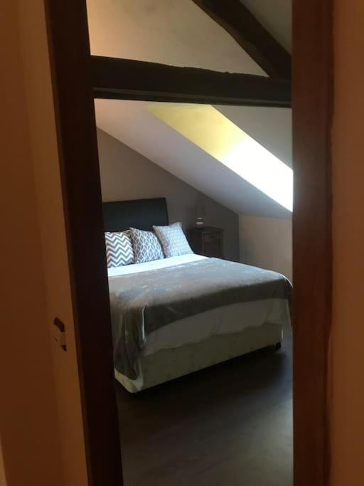 Peaceful, Comfortable Retreat With Pool Vakantiehuis *