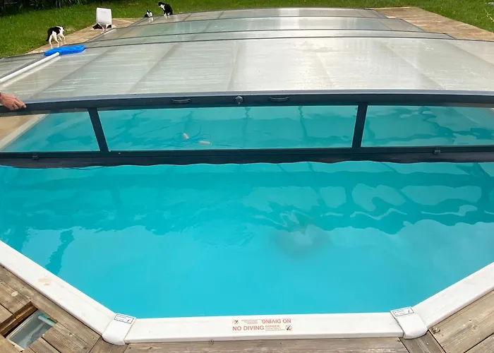 Peaceful, Comfortable Retreat With Pool