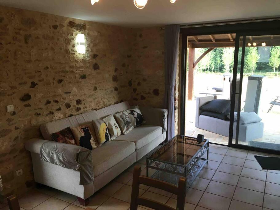 Ferienhaus Peaceful, Comfortable Retreat With Pool Montcléra